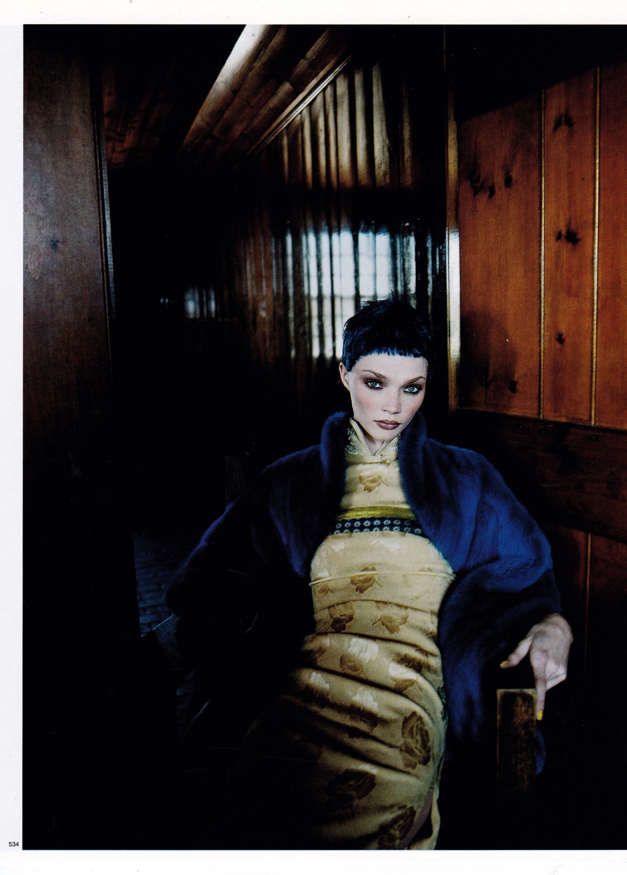 saloandseverine:  US Elle September 1997, Flights of Fancy Jodie Kidd by Gilles