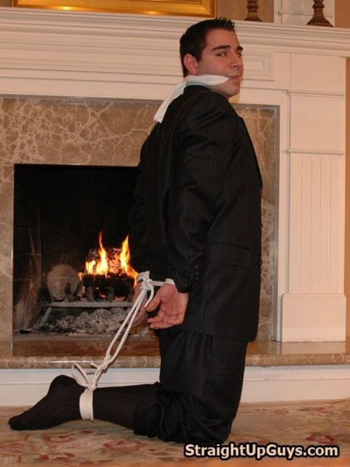 sexymaninsuits: sexymanincartoon.tumblr.comsexymencowboy.tumblr.comsexymaninsui