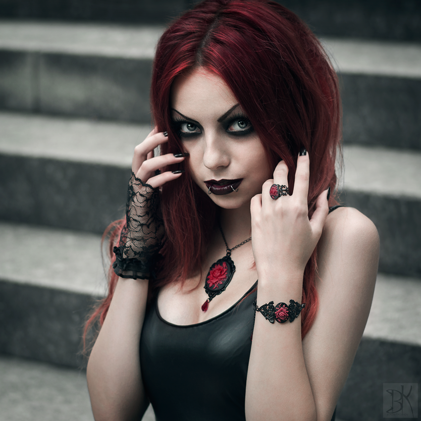 gothicandamazing: Photo: B.Kostadinov PhotographyModel/Makeup: Darya GoncharovaJewelry
