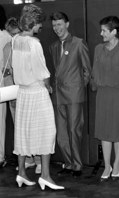 historicaltimes: Diana Princess of Wales and David Bowie at Live Aid 1985. via reddit Keep reading 