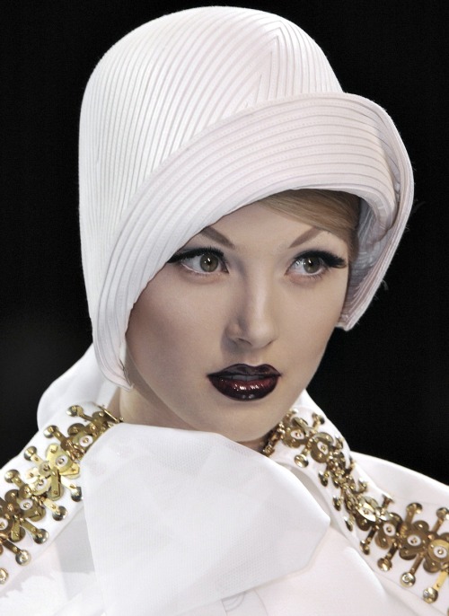 Alexandra Tretter For Christian Dior Haute Couture Fall 2008 