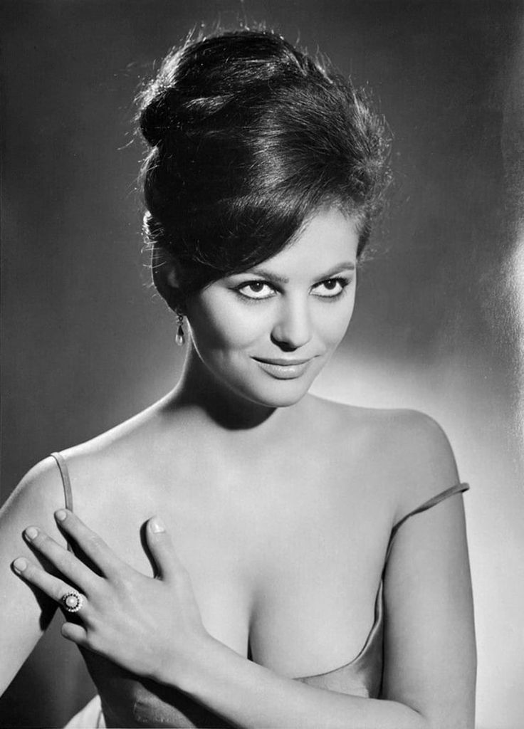 blackros78:
“Claudia Cardinale
”