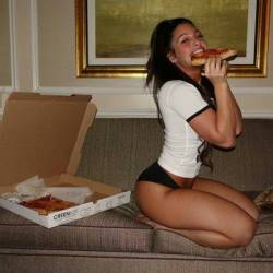 boobsandcleavage:She is perfect. Loves pizza