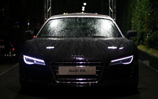 carsandtransports:  Audi R8 Facelift. by Tom Daem on Flickr.