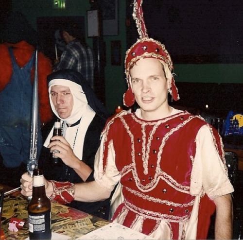 selfishlysheconsumed:Elliott dressed as a nun and drinking a beer is hands down one of the best thin