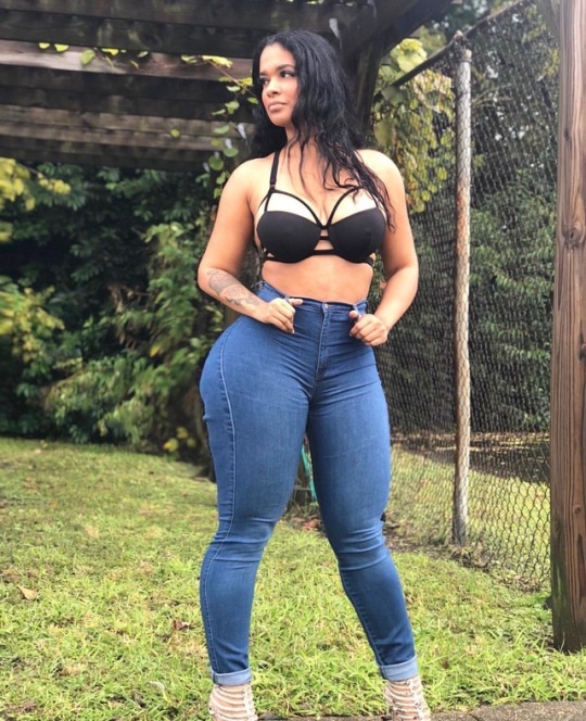 goood-thickness:  That’s some good ass thickness