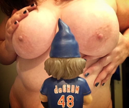 Porn nakednewsgirl:  Let’s go, Mets! photos