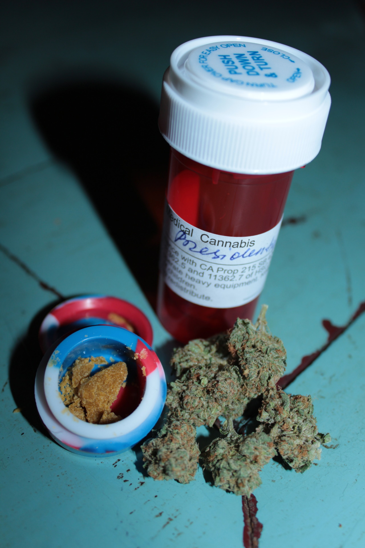 veraisastoner:  Presidential OG &amp; Assassin OG Crumble ~ only spent $40 &lt;3 