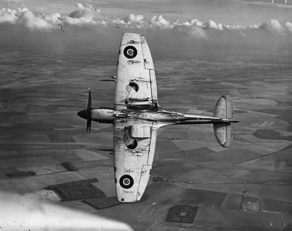 tanks-a-lot:  Supermarine Spitfire