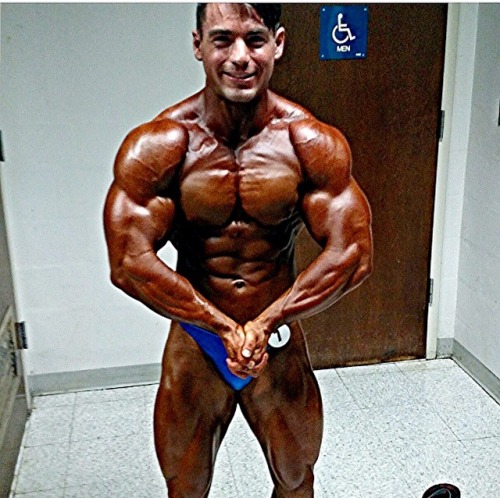 hejira33312:  Jason James Lowe, one of the best looking bodybuilder I have ever seen!