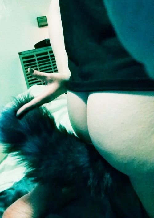 pleasexxxsir:Breaking out the tail tonight porn pictures