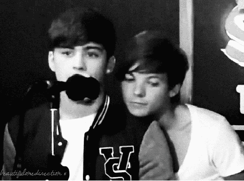 closed. — Zouis (Zayn Malik + Louis Tomlinson) GIF hunt