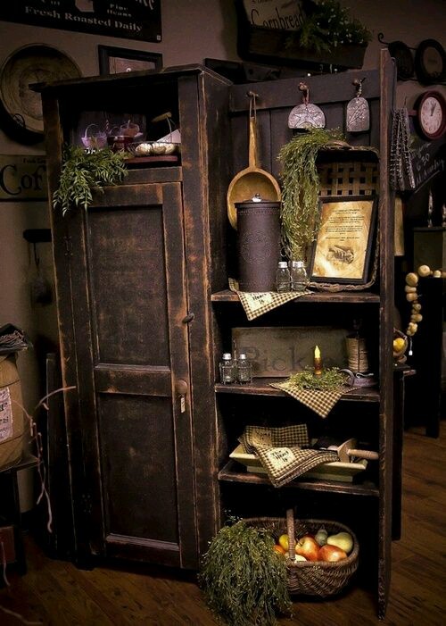 decayingleafs:  Now this is beautiful. Kitchen Witches have the most neatest and