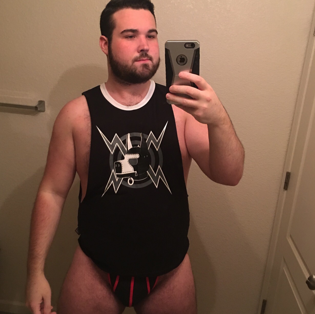 cubpanda: thebeardedguyy:  Because why not. 🐻  ☺️☺️😝🐼😘😍❤️