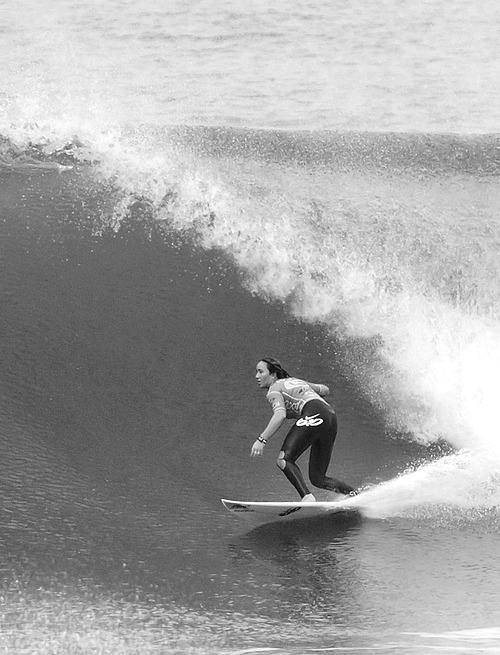 surf4living:carissa, bells beach 2011ph: paul farey