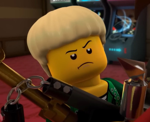 "llOYd ChAnGEd SO MUch AfTEr THe ReDEsiGn."