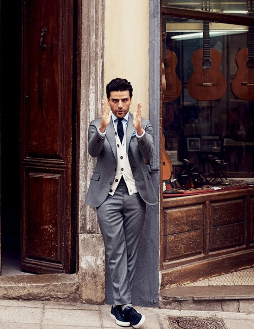 XXX cantinaband: Oscar Isaac | Photographed by photo