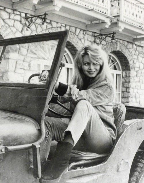 Brigitte Bardot visits Cortina d’Ampezzo, Italy, in 1958.