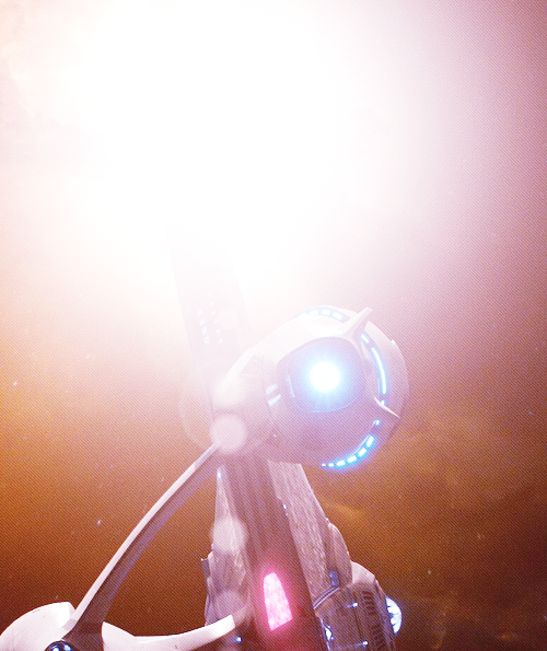 acting-captains-log:  "Her five year mission: to explore strange new worlds,