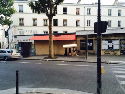 L'union fait la force  ( Merci Maarten Donders, rue des pyrennées )