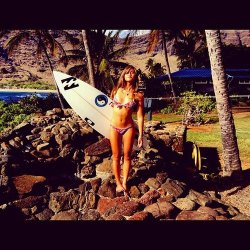 surfing-girls:  Surfing Girl , Follow me