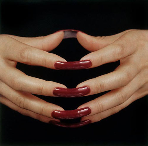fart21:  Janine Antoni, Interlace, 1998 