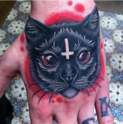 dannymasscare:  i want this tattoo O_O