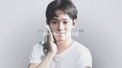 su-lay:  He’s all that and so much more.Happy birthday to my absolute idol, Kim Jongdae &heart