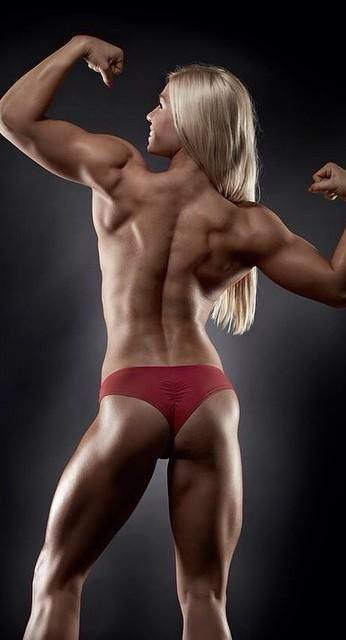 loveoffemalemuscle:  Baby got back porn pictures