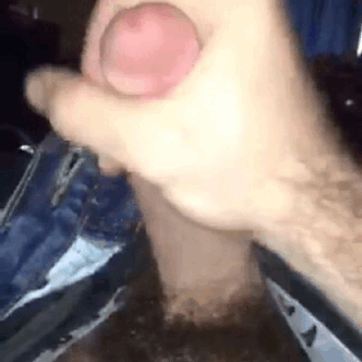 sexystraightguyscaught: Definitely one of the hairiest guys I’ve gotten, but as promised a hun