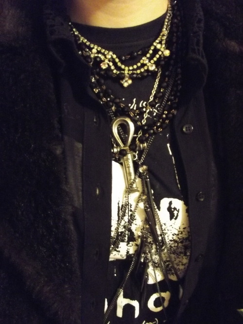 androgynous-space-demon:my necklaces today. 