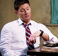 jensensprecioushands:  White Shirt - 8.03 | 8.08 