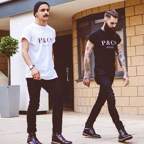 alternativestyleandcigarettes:  Alternative people 