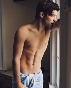 celebpits:  Sean O’Donnell