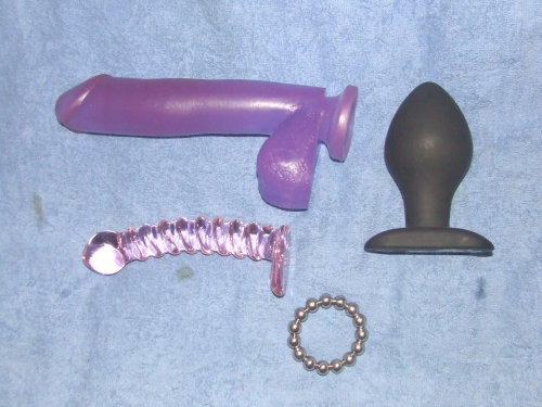 my toys. sissypussyxxl