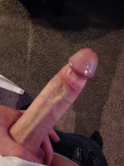 leann81:  cruzinjayrich:  My big fat cock!! Does anybody like it??  yes I do xxx