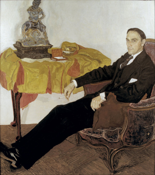 russian-style: Alexander Golovin - Portrait of Mikhail Tereshchenko, 1910-14. Tereshchenko (1886-1956) was a major Ukrainian landowner, financier and factory-owner, patron of the arts. His is art collection made a base for Ukrainian national museum of