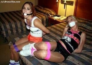 kiltedpatriot:  Lured these gullible Hooters girls to this hotel room by offering