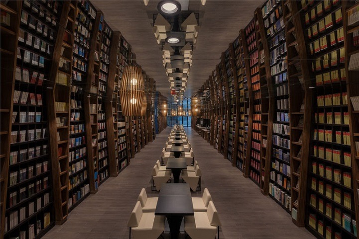 did-you-kno:  mymodernmet:Unique Bookstore in China Offers Optical Illusion Experience