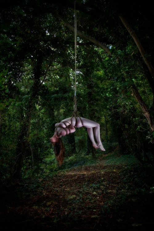 klabuster123:  daddyspankings:  Stunning  waiting for the big bad wolf…