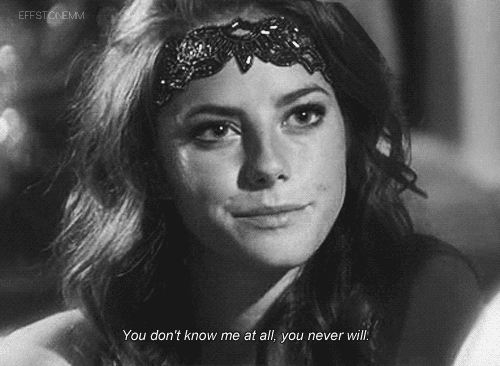 morphine-and-cigarettes:  sad black and white blog, I follow back similar 