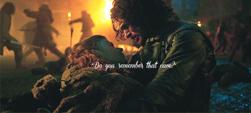 la-fugitiva-sensacion:  “Jon Snow, is this a proper castle now? Not just a tower?”“It is.” Jon took her hand.“Good,” she whispered. “I wanted t’ see one proper castle, before … before I …”“You’ll see hundred castles. The battle’s