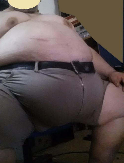 ciccioneita:italian chub : 184kg Looking good at just over 400lbs. Once Italian guys start gaining, 