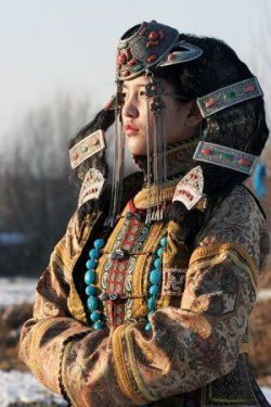 sartorialadventure:Mongolian women