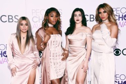 merliviaswift:  Fifth Harmony at the PCAs