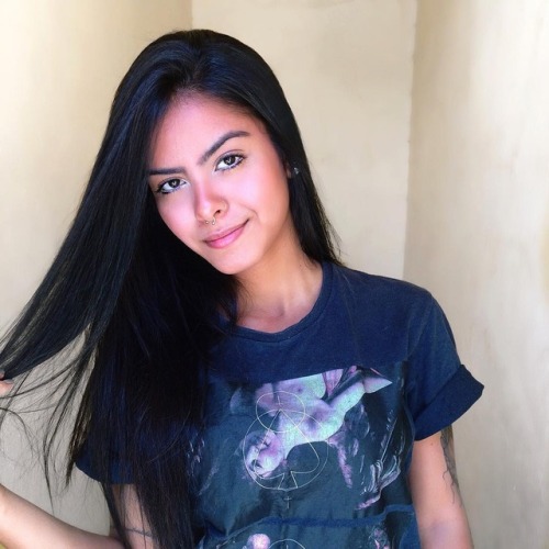 http://streetgrl.tumblr.com/post/159007912357