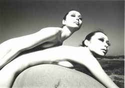 joga:    Twin 2, Kishin Shinoyama   