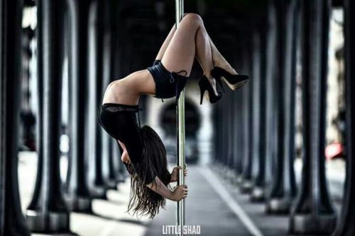 poledance-girls:  Poledance Girl http://poledance-girls.tumblr.com/ 