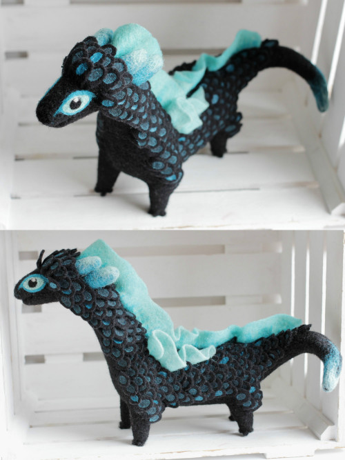 rootingformephistopheles: sosuperawesome: Felt Dragons by Alena Bobrova on EtsySee more dragons So S