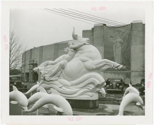 “Europa” by Gleb Derujinsky, New York World’s FairSource: NY Public LibraryRather over-the-top sculp